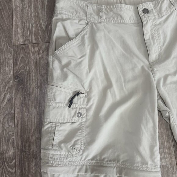 Columbia Omni Shield Womens Convertible Cargo Hiking Pants Size 10 Beige Zip Off - Picture 2 of 16